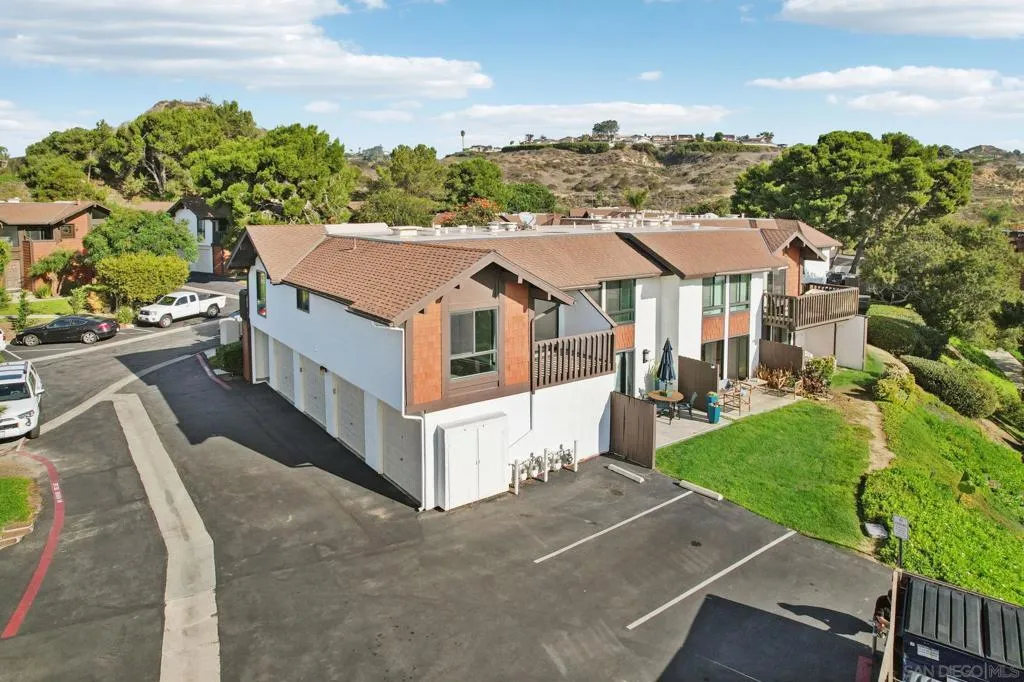 2422 Caminito Ocean Cv, Cardiff By The Sea, California 92007 home-pic-52