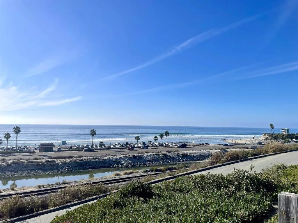 2422 Caminito Ocean Cv, Cardiff By The Sea, California 92007 home-pic-64