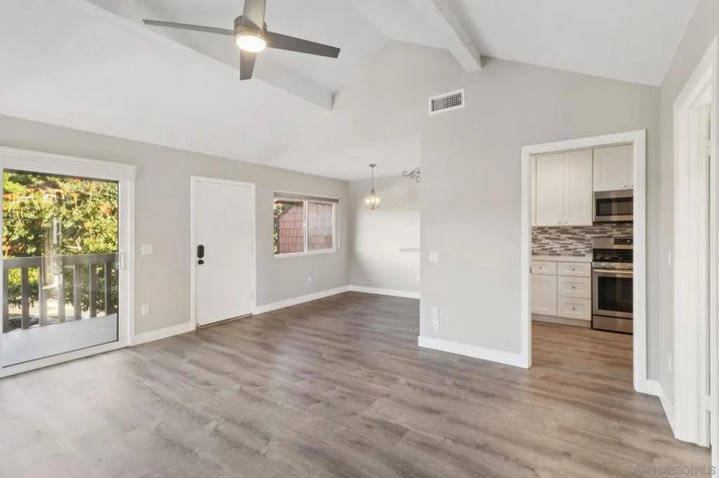 2422 Caminito Ocean Cv, Cardiff By The Sea, California 92007 home-pic-9