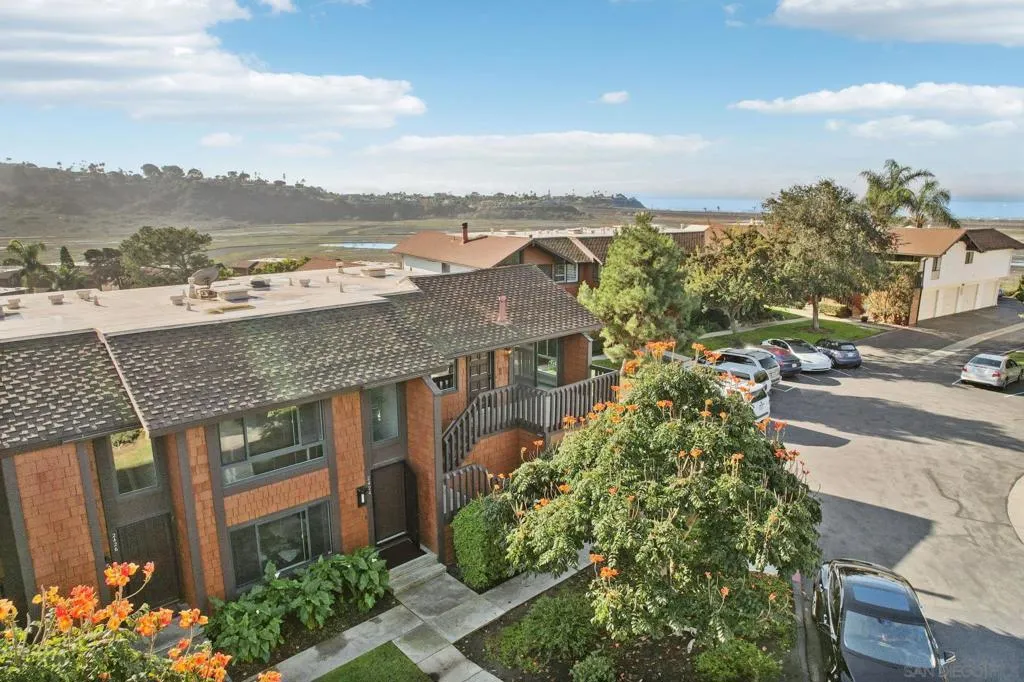 2422 Caminito Ocean Cv, Cardiff By The Sea, California 92007 home-pic-44