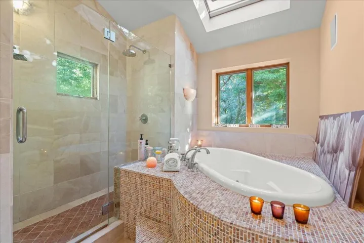 Second floor bathroom suite