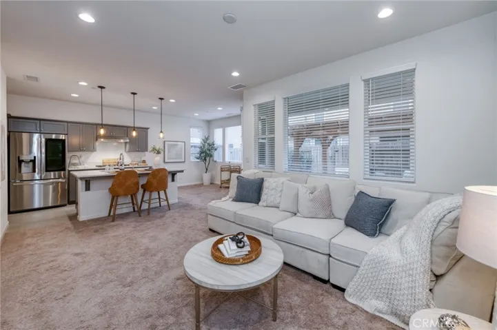 116 Aria Avenue S, Madera, California 93636