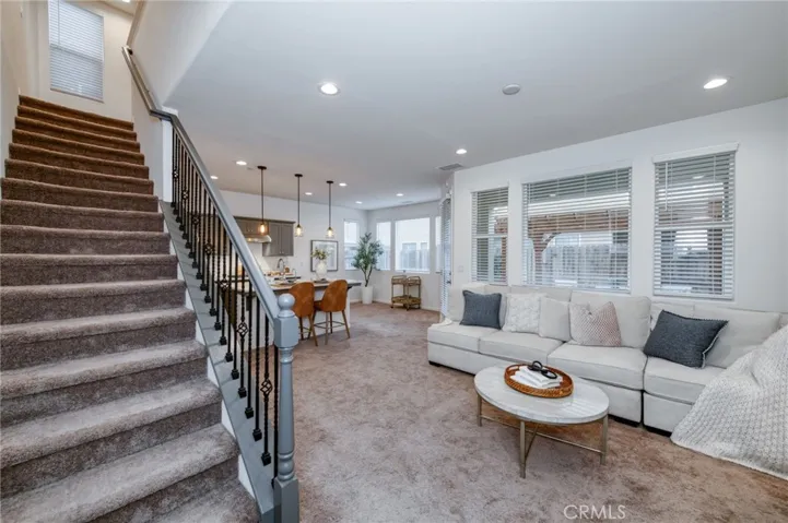 116 Aria Avenue S, Madera, California 93636