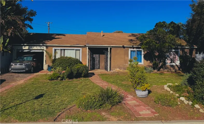 960 Union, Costa Mesa, California 92627