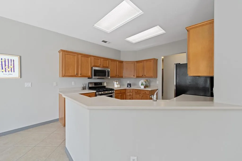 35093 Staccato Street, Palm Desert, California 92211 home-pic-5