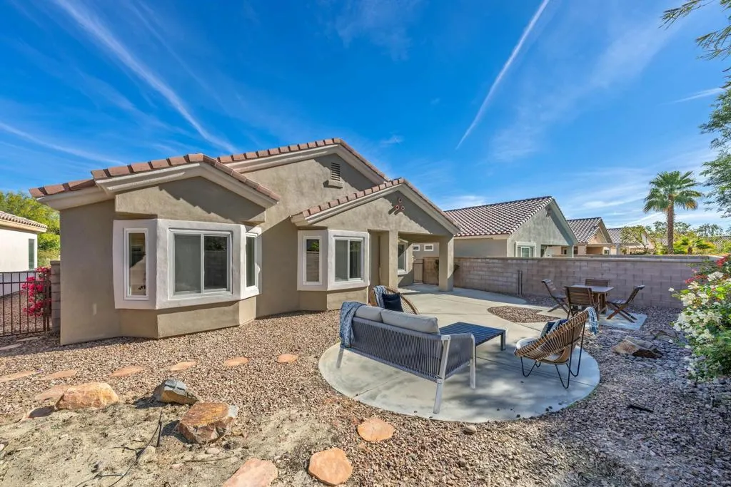 35093 Staccato Street, Palm Desert, California 92211 home-pic-18