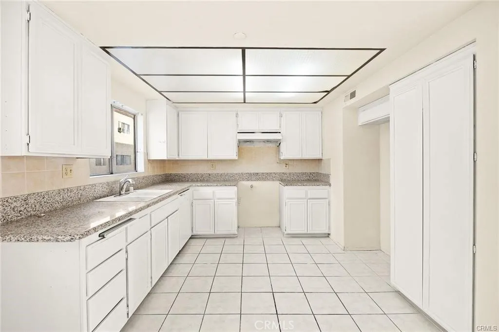 11331 Elliott Avenue 21, El Monte, California 91732 home-pic-5