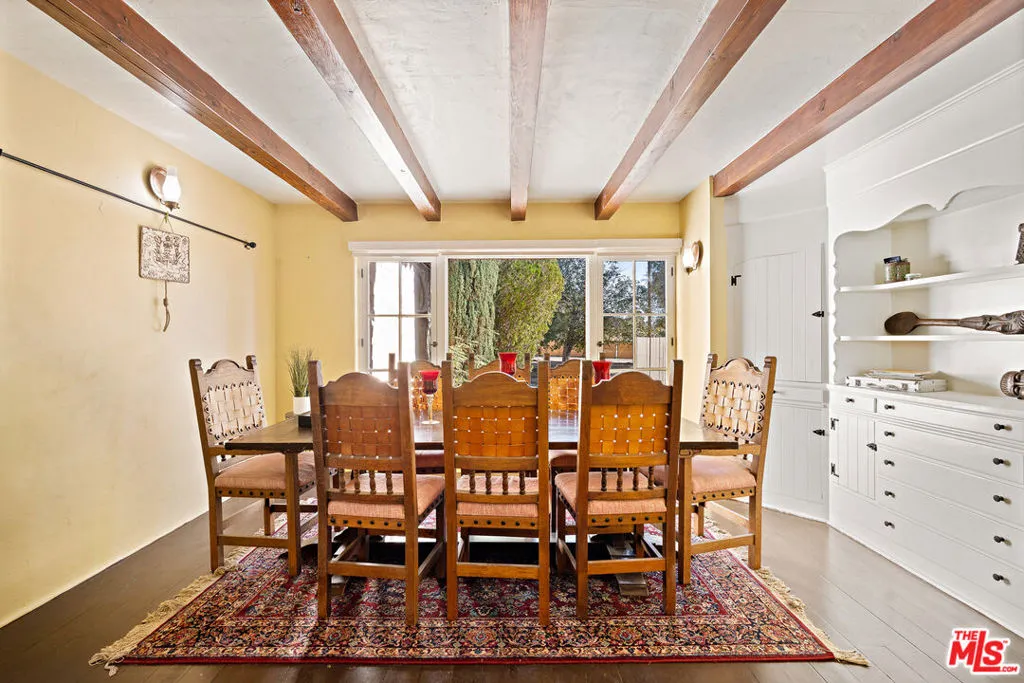 15617 Mondamon Road, Apple Valley, California 92307 home-pic-16