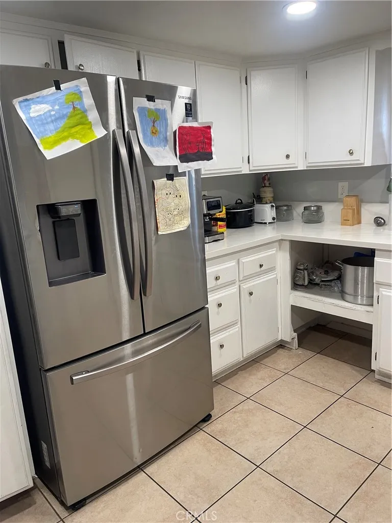 14327 Rodeo Drive, Victorville, California 92395 home-pic-27