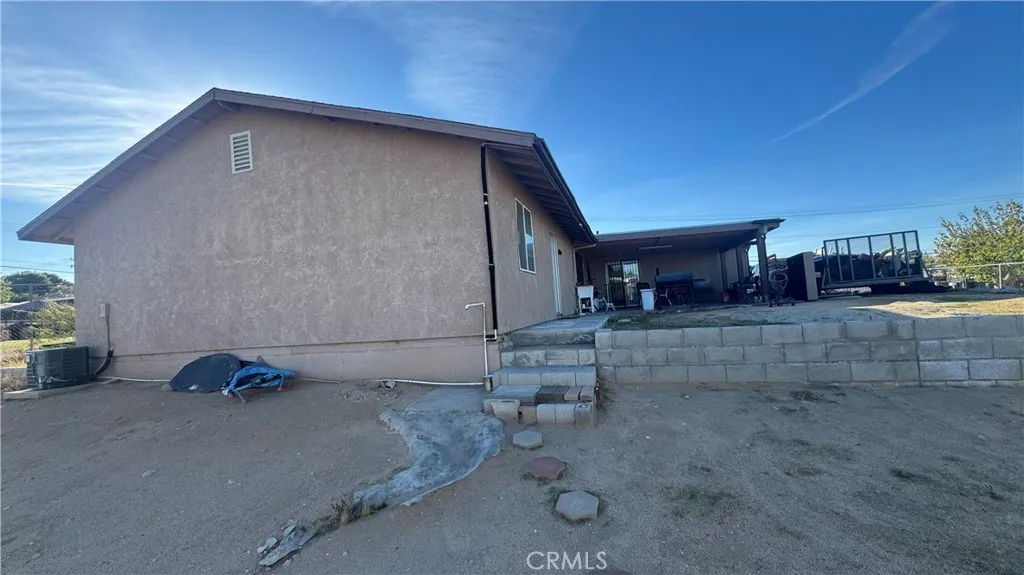 14327 Rodeo Drive, Victorville, California 92395 home-pic-11