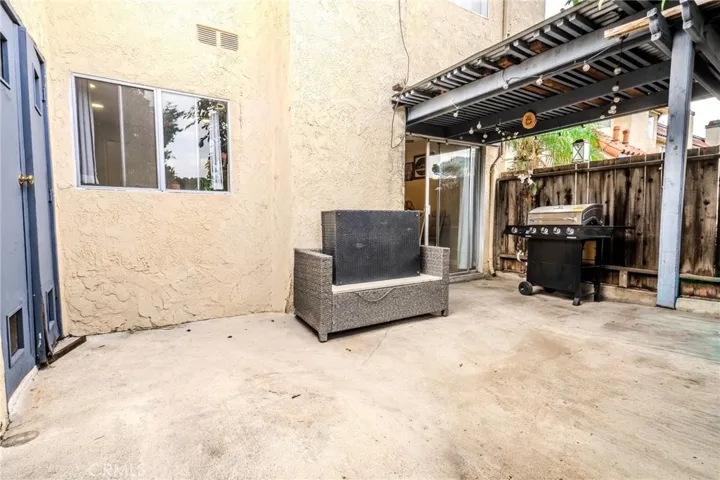 409 W Mountain View Avenue, La Habra, California 90631