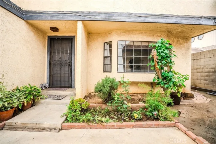 409 W Mountain View Avenue, La Habra, California 90631