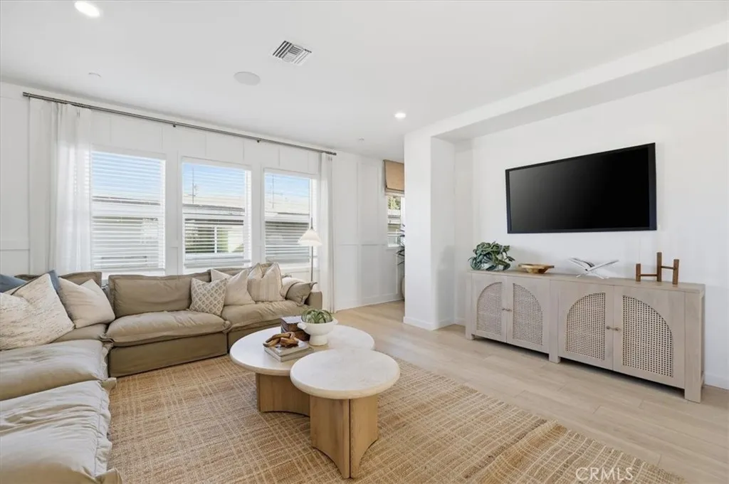 11442 Clover Lane, El Monte, California 91731 home-pic-7