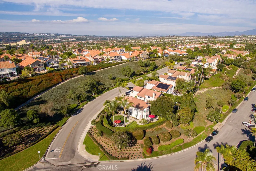 28482 Via Nandina, Laguna Niguel, California 92677 home-pic-36