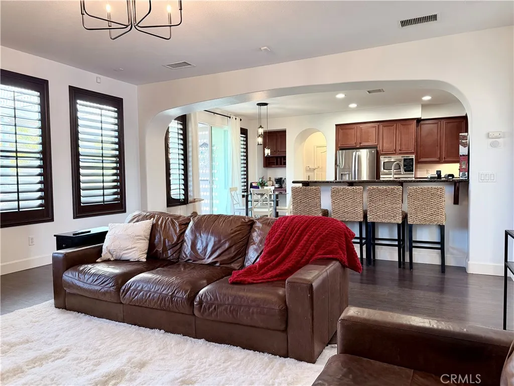 32102 Elk Grove Court, Temecula, California 92592 home-pic-9