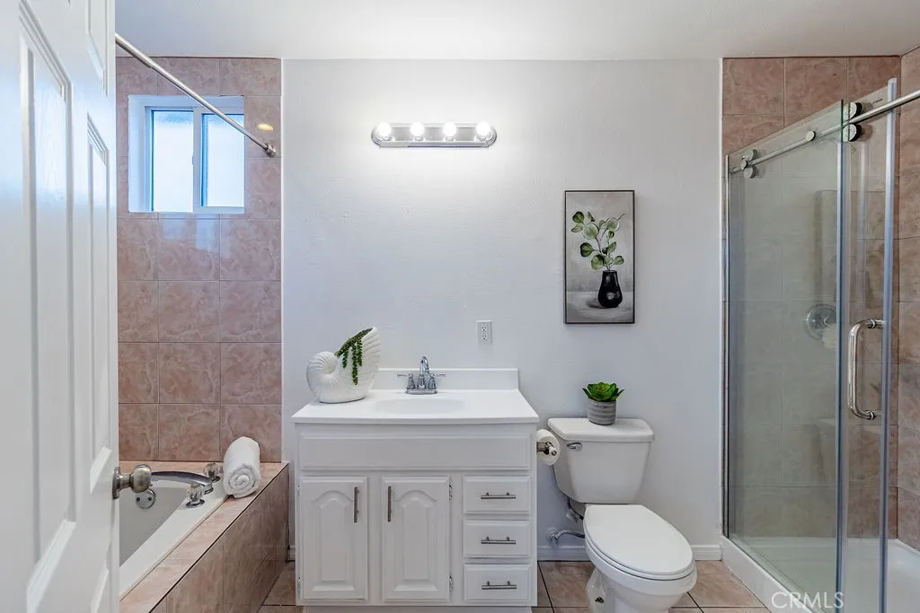 14501 California, Baldwin Park, California 91706 home-pic-11