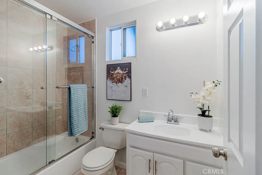 14501 California, Baldwin Park, California 91706 home-pic-13