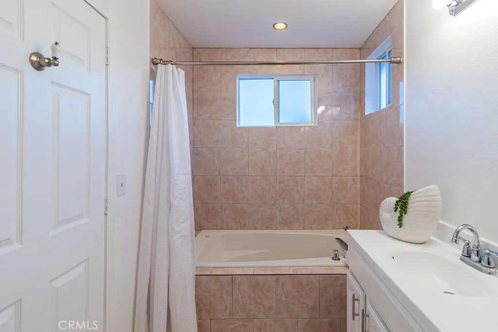 14501 California, Baldwin Park, California 91706 home-pic-12