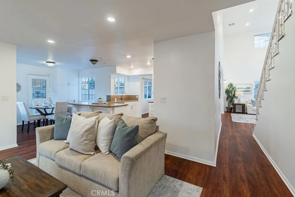 14501 California, Baldwin Park, California 91706 home-pic-7