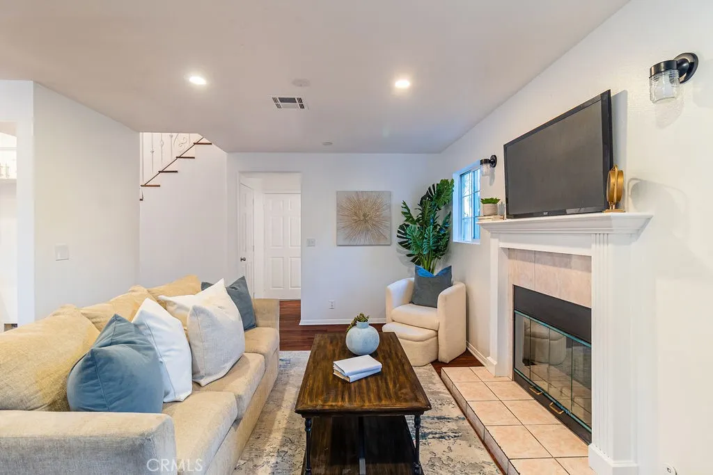 14501 California, Baldwin Park, California 91706 home-pic-6