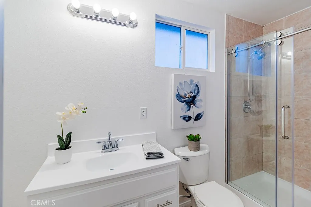 14501 California, Baldwin Park, California 91706 home-pic-17