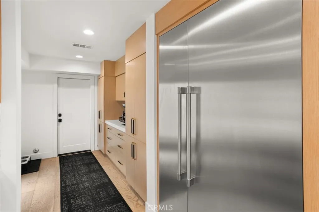 307 18th Street, Huntington Beach, California 92648 home-pic-15