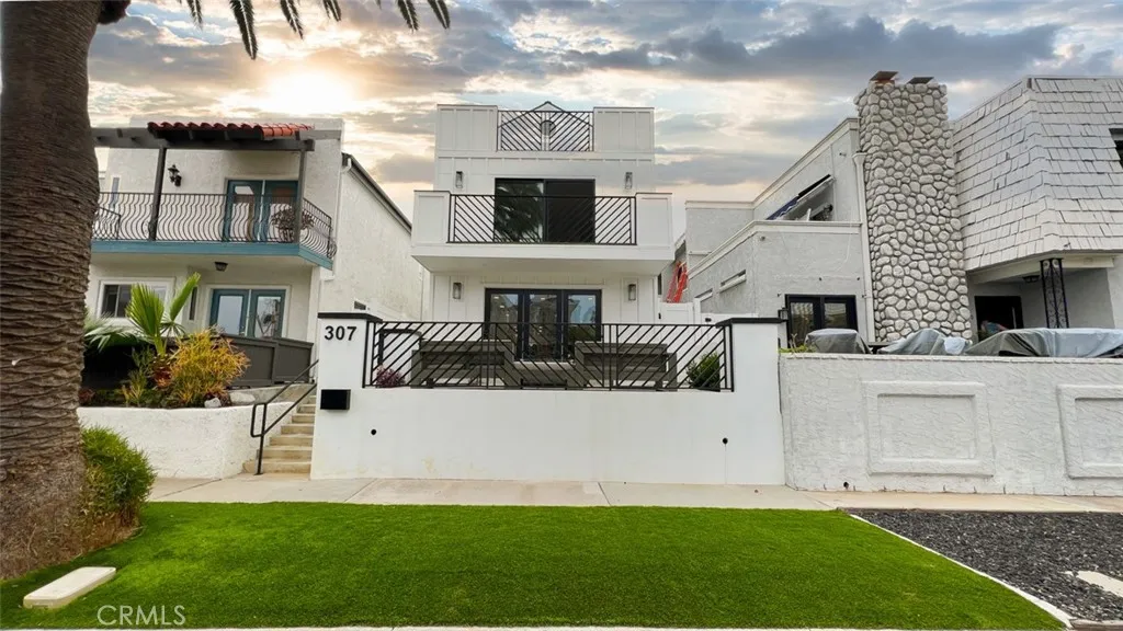 307 18th Street, Huntington Beach, California 92648 home-pic-53