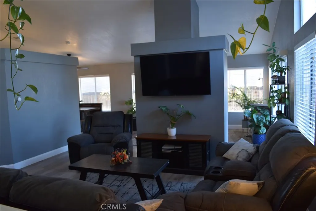 13598 W Nolina, Hesperia, California 92344 home-pic-2