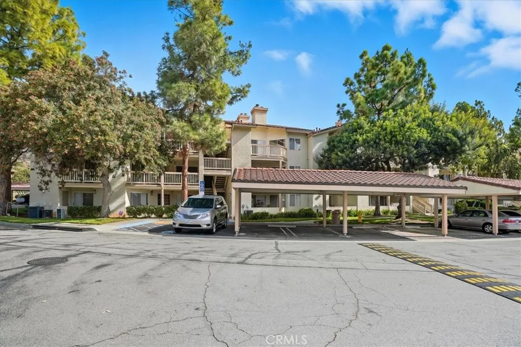 5805 Oak Bend 302, Oak Park, California 91377 home-pic-15