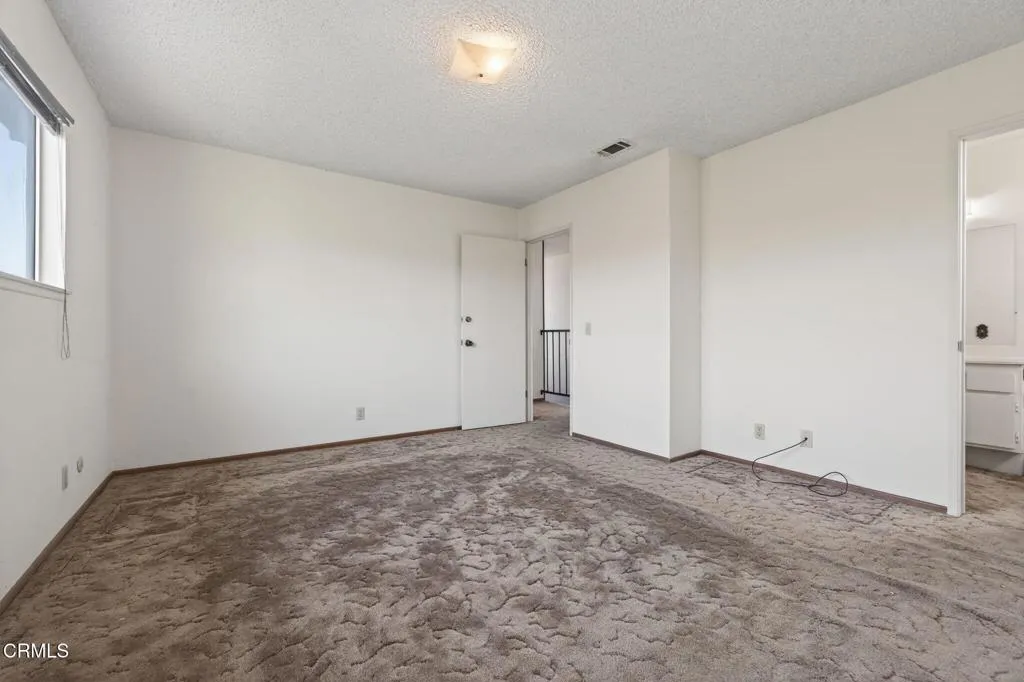2087 Airedale Avenue, Ventura, California 93003 home-pic-24