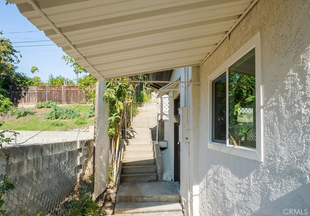 5139 San Rafael, Los Angeles, California 90042 home-pic-42
