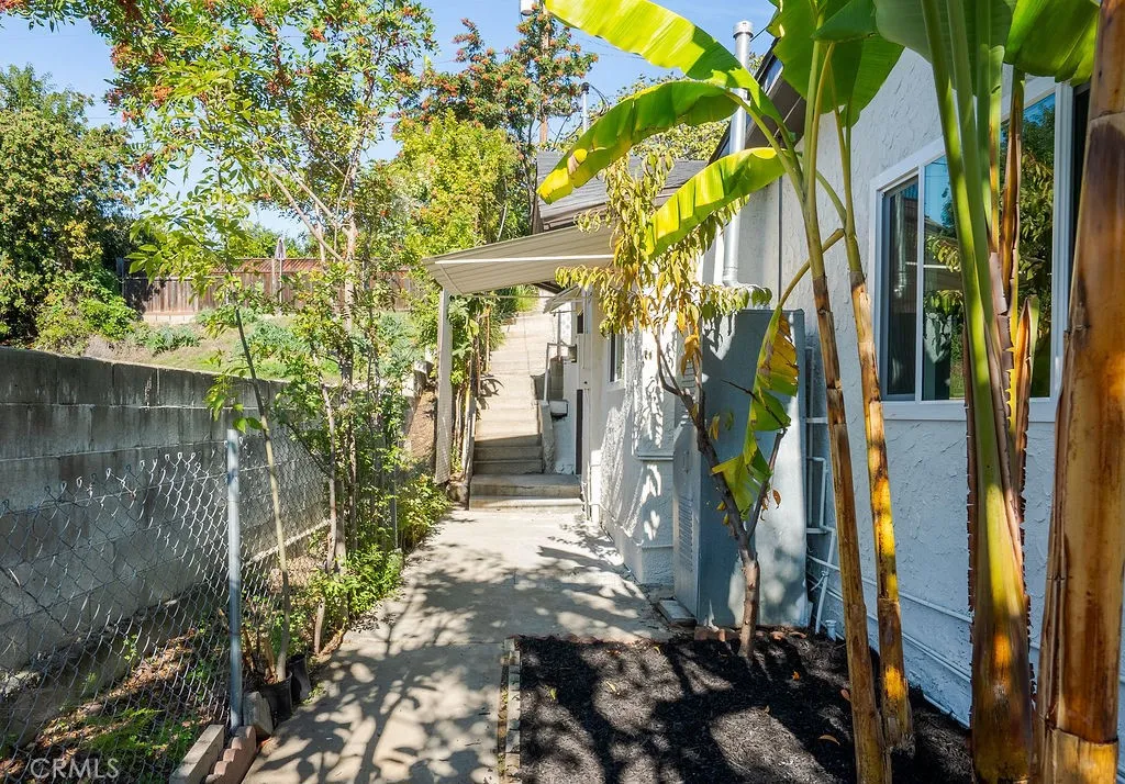 5139 San Rafael, Los Angeles, California 90042 home-pic-43
