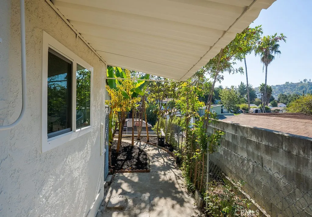 5139 San Rafael, Los Angeles, California 90042 home-pic-39
