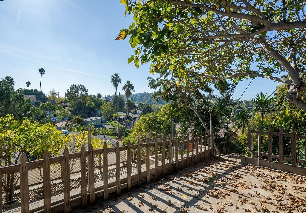 5139 San Rafael, Los Angeles, California 90042 home-pic-38