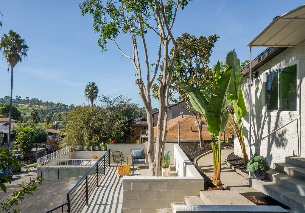 5139 San Rafael, Los Angeles, California 90042 home-pic-4