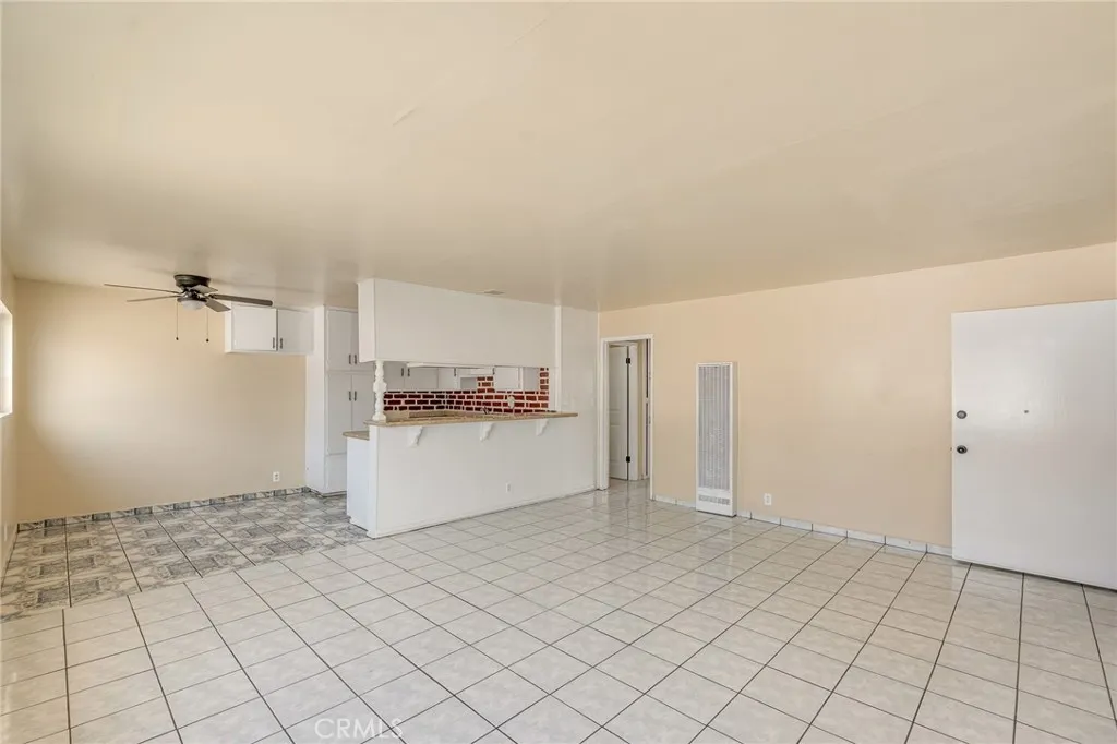 6021 Gage, Bell Gardens, California 90201 home-pic-5