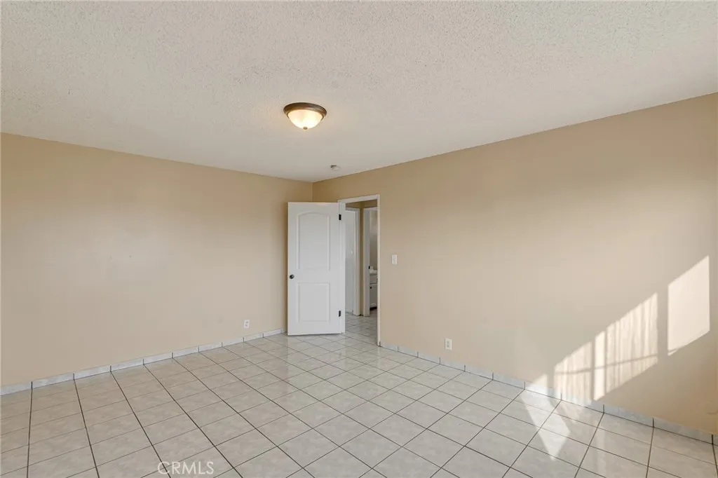6021 Gage, Bell Gardens, California 90201 home-pic-13