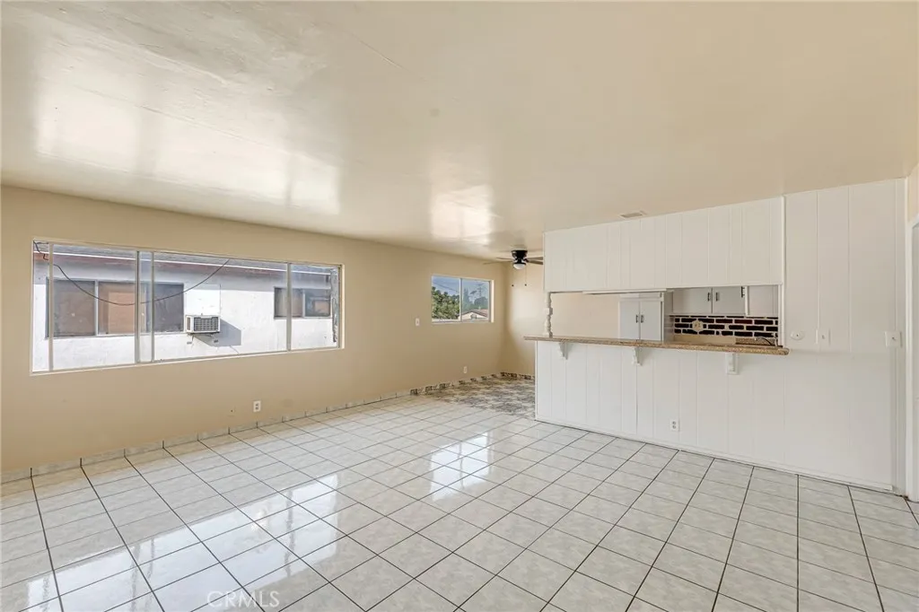 6021 Gage, Bell Gardens, California 90201 home-pic-4