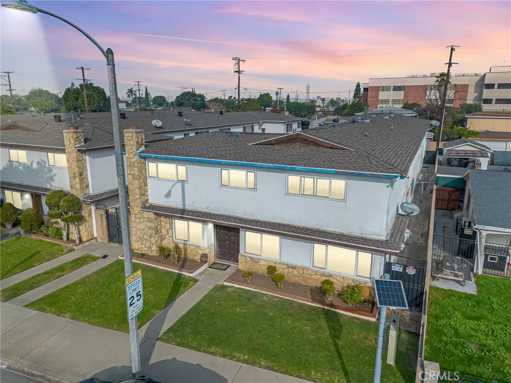 6021 Gage, Bell Gardens, California 90201 home-pic-2