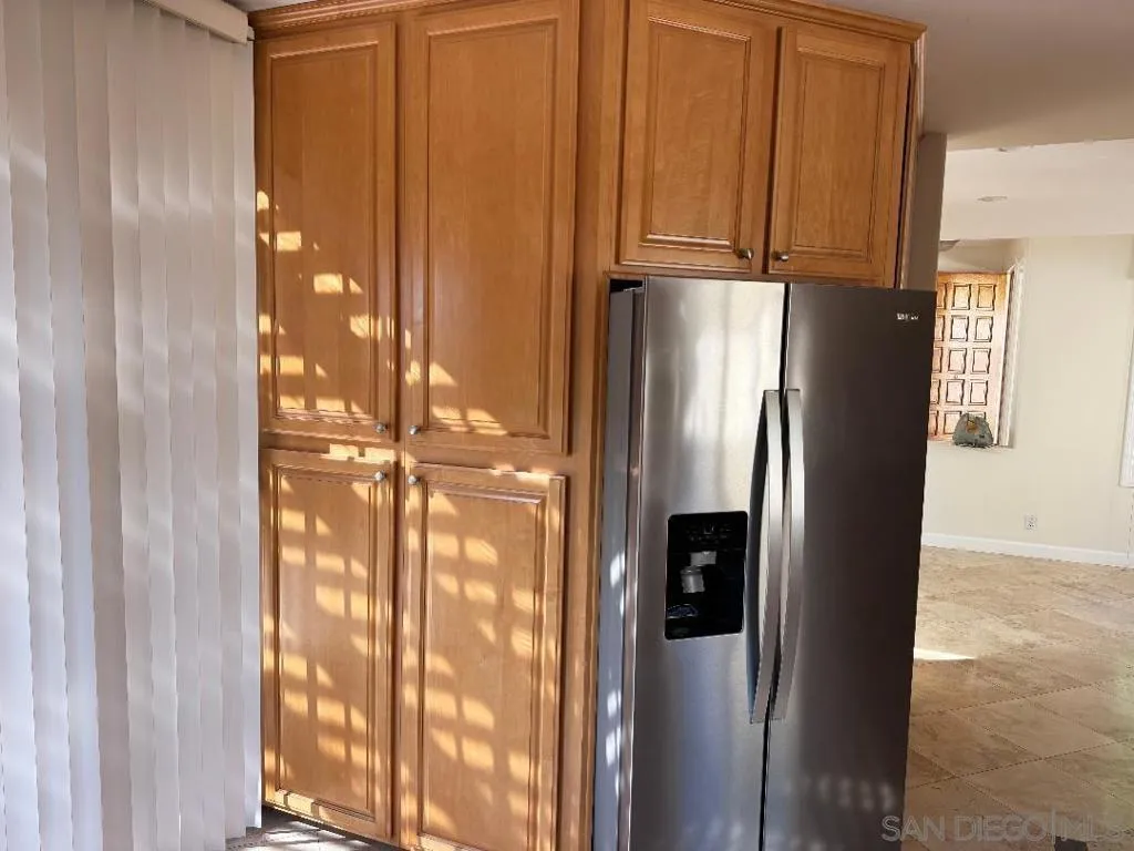 18153 Chretien Court, San Diego, California 92128 home-pic-4