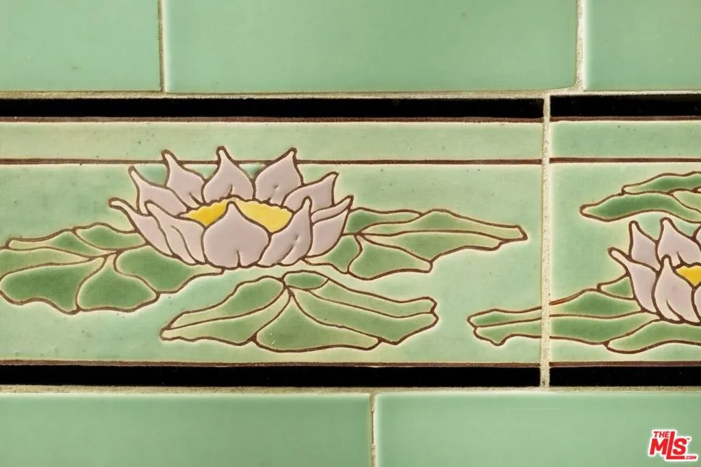 1441 Andenes Drive, Glendale, California 91208 home-pic-39