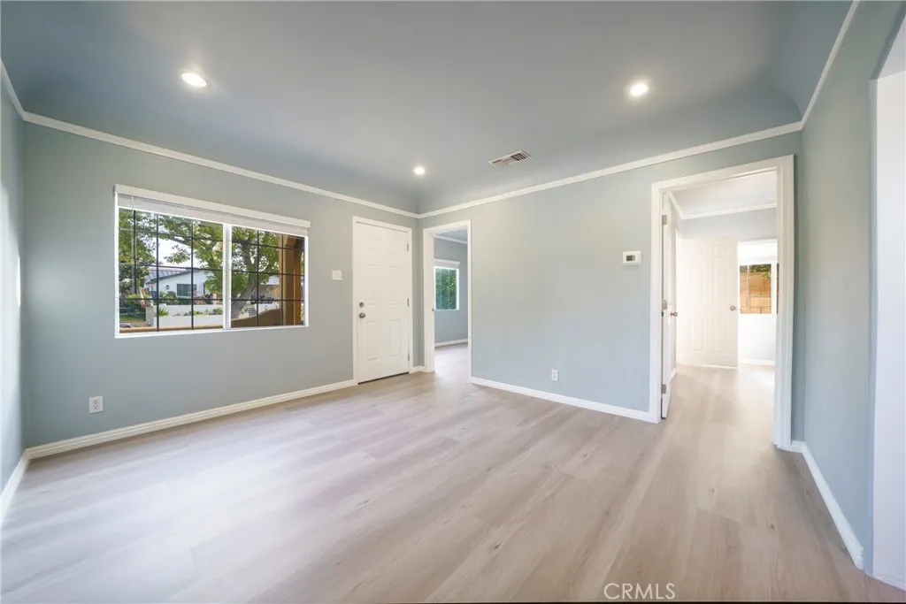 1937 Charnwood Avenue, Alhambra, California 91803 home-pic-10