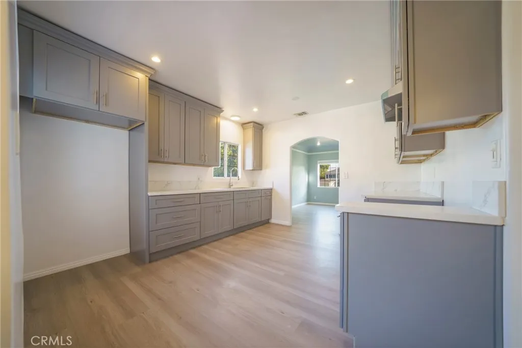 1937 Charnwood Avenue, Alhambra, California 91803 home-pic-12