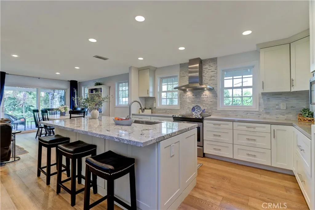 5415 Via Carrizo, Laguna Woods, California 92637 home-pic-3