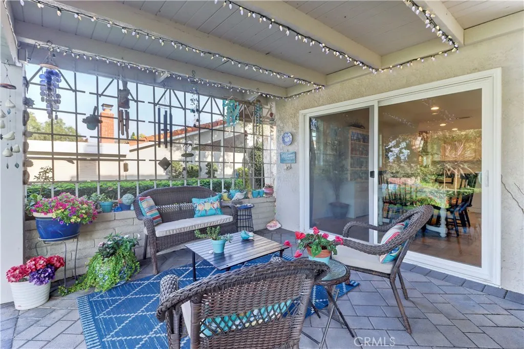 5415 Via Carrizo, Laguna Woods, California 92637 home-pic-32