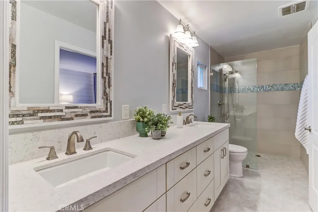 5415 Via Carrizo, Laguna Woods, California 92637 home-pic-14