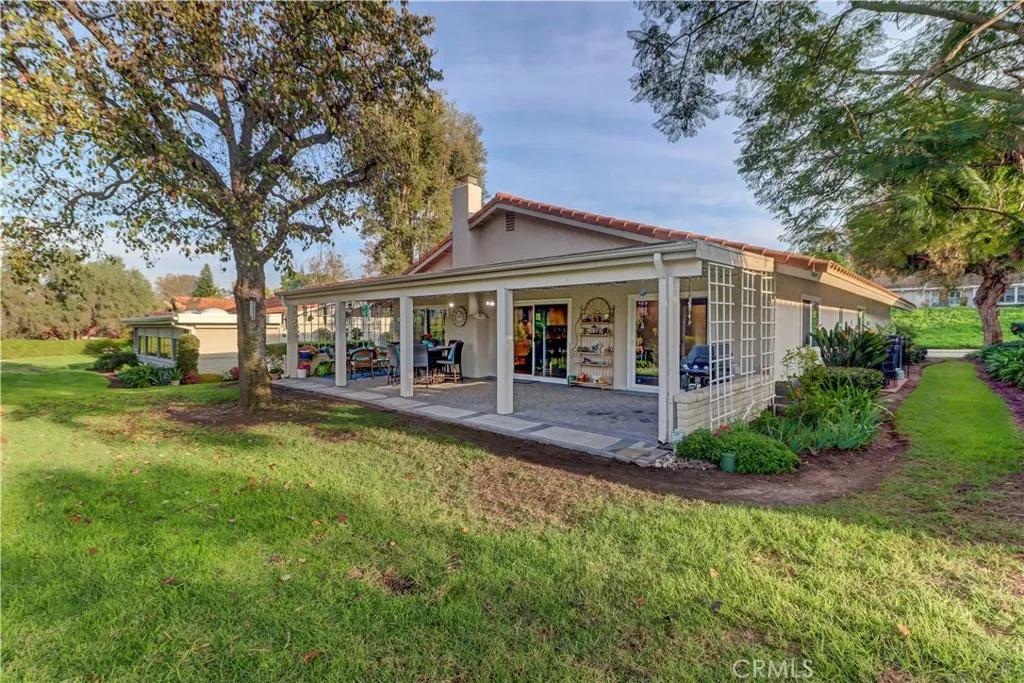 5415 Via Carrizo, Laguna Woods, California 92637 home-pic-38