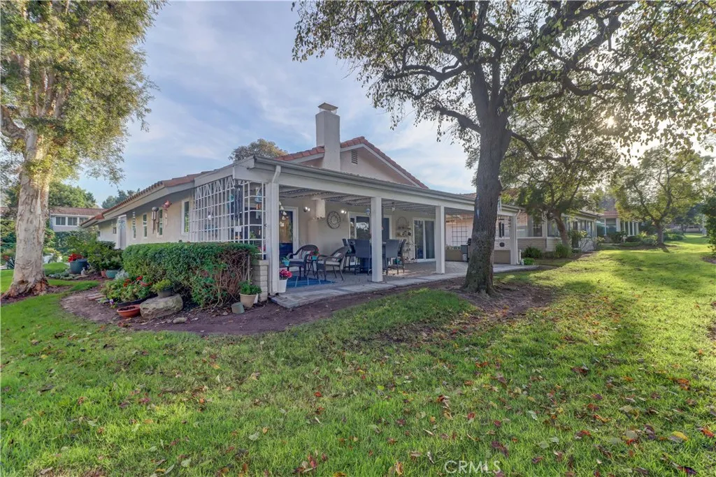 5415 Via Carrizo, Laguna Woods, California 92637 home-pic-37