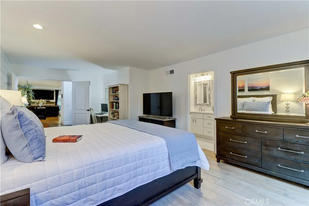 5415 Via Carrizo, Laguna Woods, California 92637 home-pic-13