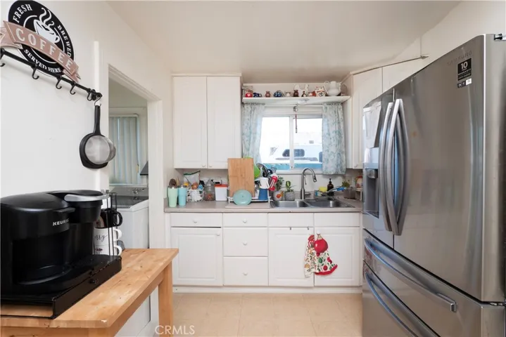 331 E Puente, Covina, California 91723